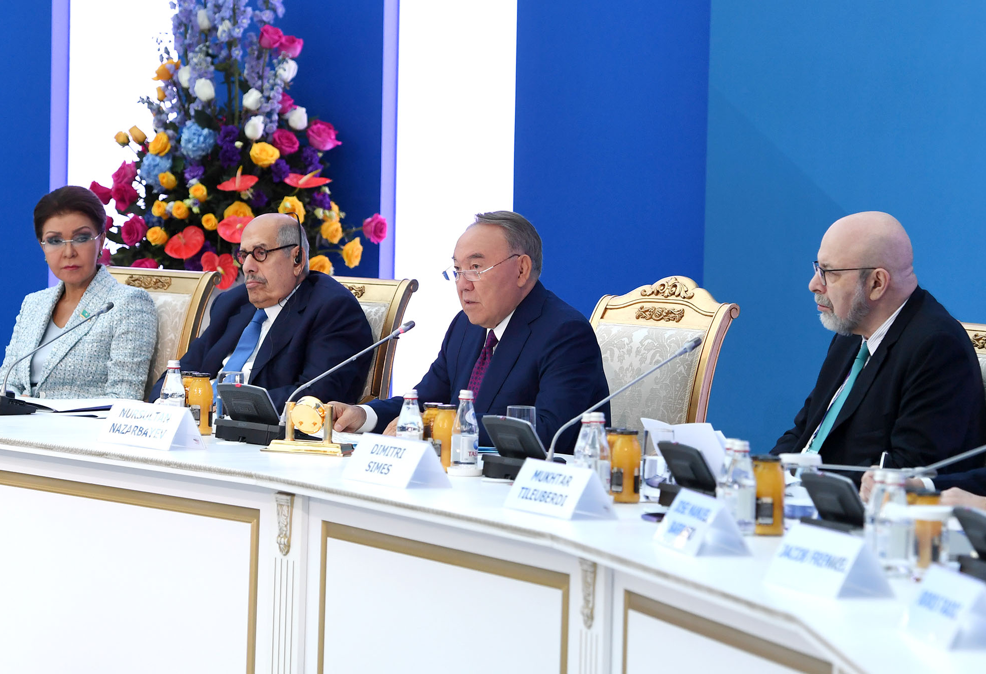 Қазақстанның Тұңғыш Президенті – Елбасы Нұрсұлтан Әбішұлы  Назарбаев